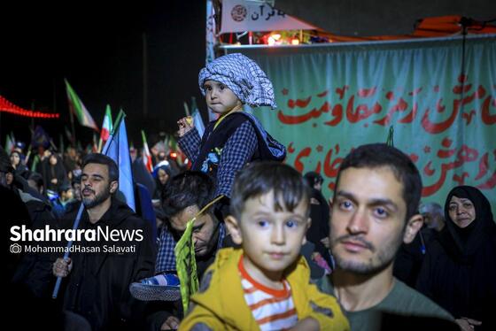 گزارش تصویری | موج سی‌ و چهارم حضور حماسی مردم مشهد در خیابان‌ها