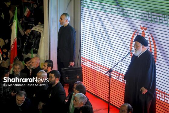 گزارش تصویری | موج سی‌ و چهارم حضور حماسی مردم مشهد در خیابان‌ها