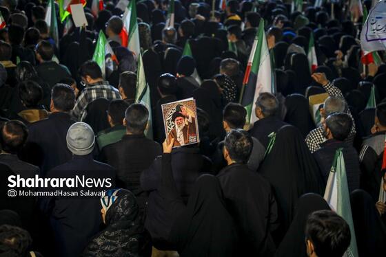 گزارش تصویری | موج سی‌ و چهارم حضور حماسی مردم مشهد در خیابان‌ها