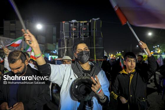 گزارش تصویری | موج سی‌ و چهارم حضور حماسی مردم مشهد در خیابان‌ها