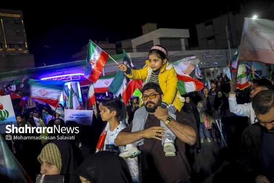 گزارش تصویری | موج سی‌ و چهارم حضور حماسی مردم مشهد در خیابان‌ها