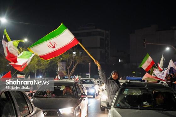 گزارش تصویری | سی‌وچهارمین خروش شبانه مشهدی‌ها در حمایت از نیروهای مسلح
