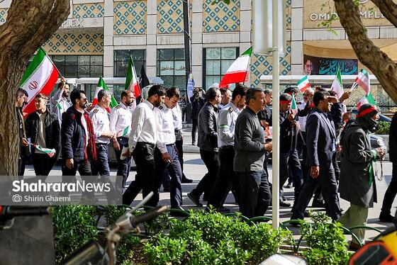 گزارش تصویری | تجدید میثاق جمعی از ورزشکاران و هنرمندان مشهد مقدس با شهدای والامقام جنگ رمضان