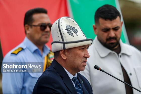 گزارش تصویری | ورود نخستین کاروان کمک‌های بشردوستانه قرقیزستان به ایران از مرز سرخس