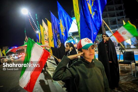 گزارش تصویری | سی‌وهفتمین شب شکوه حضور مردم در خیابان‌های مشهد