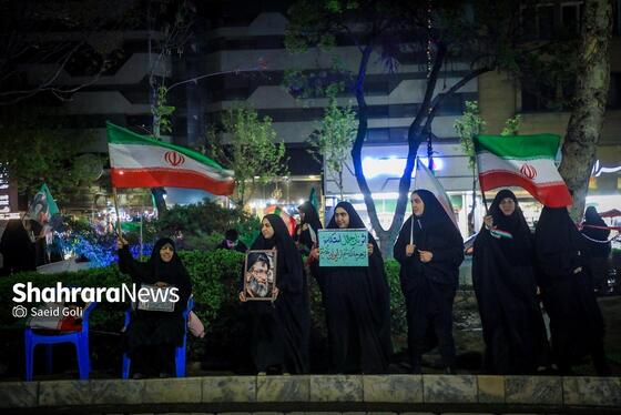 گزارش تصویری | سی‌وهفتمین شب شکوه حضور مردم در خیابان‌های مشهد