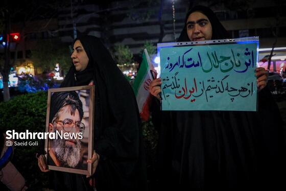 گزارش تصویری | سی‌وهفتمین شب شکوه حضور مردم در خیابان‌های مشهد