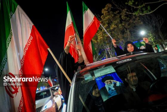 گزارش تصویری | سی‌وهفتمین شب شکوه حضور مردم در خیابان‌های مشهد