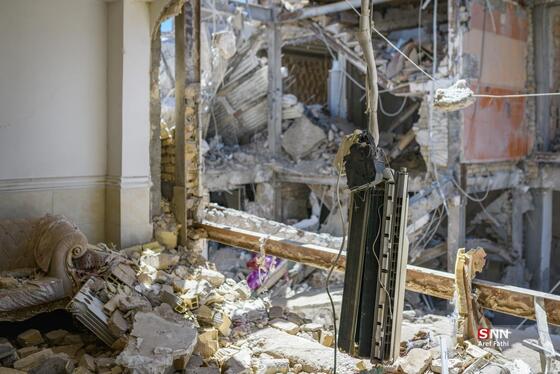 گزارش تصویری | خسارات شدید به منازل مسکونی در نظرآباد البرز در پی حمله دشمن