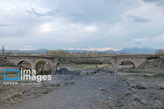 گزارش تصویری | حمله هوایی به پل راه‌آهن امین آباد زنجان