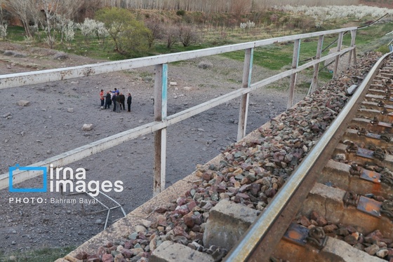 گزارش تصویری | حمله هوایی به پل راه‌آهن امین آباد زنجان