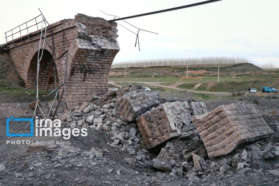 گزارش تصویری | حمله هوایی به پل راه‌آهن امین آباد زنجان