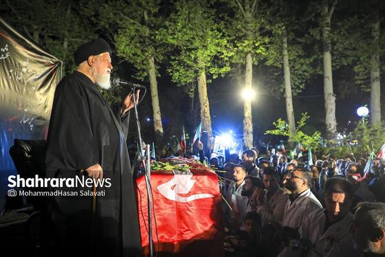 گزارش تصویری | وداع با پیکر مطهر پرستار شهید «حسین عشقی» در مشهد