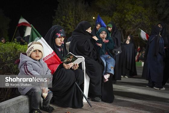 گزارش تصویری | سی‌وهشتمین شب شکوه حضور مردم در خیابان‌های مشهد