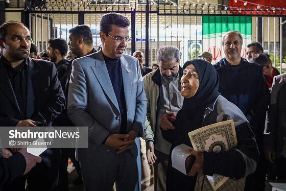 گزارش تصویری |حضور جامعه ورزش مشهد در سی و هشتمین شب شکوه حضور مردم در خیابان‌های مشهد