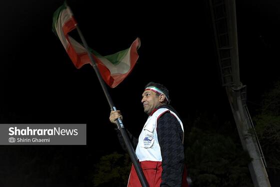 گزارش تصویری |حضور جامعه ورزش مشهد در سی و هشتمین شب شکوه حضور مردم در خیابان‌های مشهد