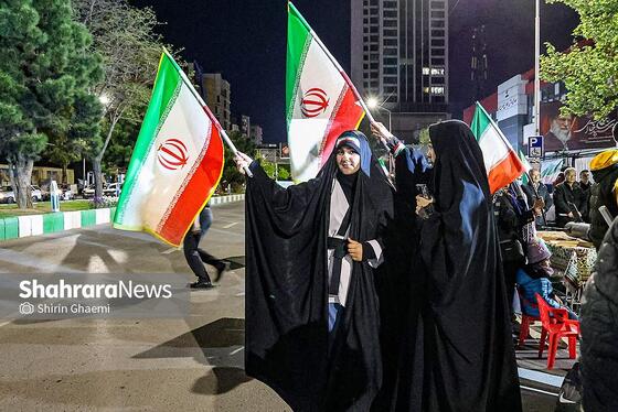 گزارش تصویری |حضور جامعه ورزش مشهد در سی و هشتمین شب شکوه حضور مردم در خیابان‌های مشهد