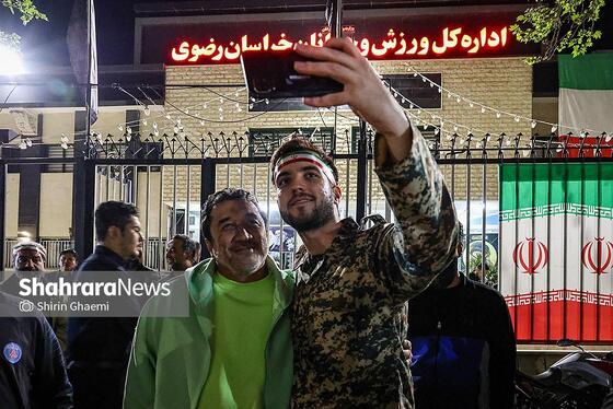 گزارش تصویری |حضور جامعه ورزش مشهد در سی و هشتمین شب شکوه حضور مردم در خیابان‌های مشهد