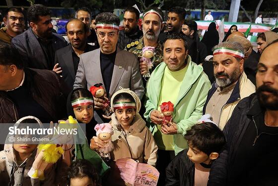 گزارش تصویری |حضور جامعه ورزش مشهد در سی و هشتمین شب شکوه حضور مردم در خیابان‌های مشهد