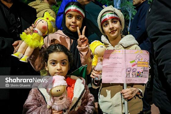 گزارش تصویری |حضور جامعه ورزش مشهد در سی و هشتمین شب شکوه حضور مردم در خیابان‌های مشهد