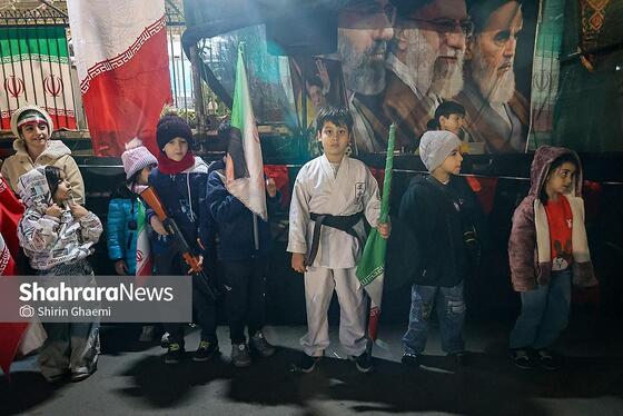 گزارش تصویری |حضور جامعه ورزش مشهد در سی و هشتمین شب شکوه حضور مردم در خیابان‌های مشهد