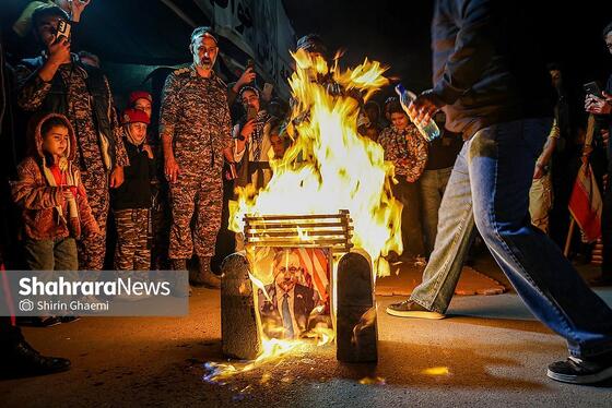 گزارش تصویری |حضور جامعه ورزش مشهد در سی و هشتمین شب شکوه حضور مردم در خیابان‌های مشهد