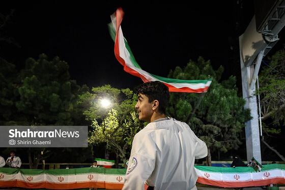 گزارش تصویری |حضور جامعه ورزش مشهد در سی و هشتمین شب شکوه حضور مردم در خیابان‌های مشهد