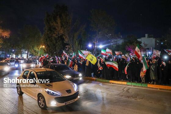 گزارش تصویری | سی‌ونهمین شب شکوه حضور مردم در خیابان‌های مشهد ۱