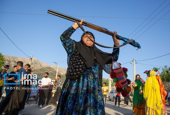 در رسای «برنو»، نماد ایستادگی عشایر مقابل دشمن