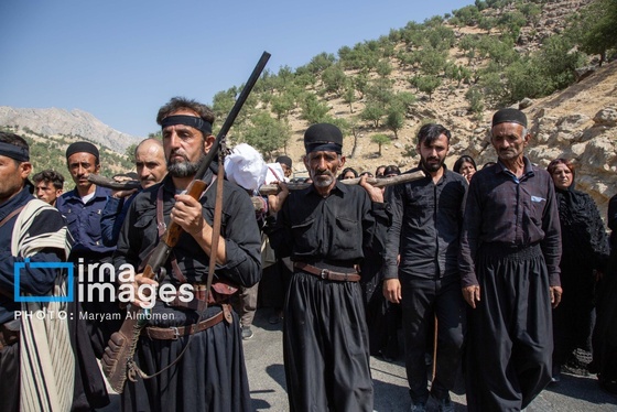 در رسای «برنو»، نماد ایستادگی عشایر مقابل دشمن