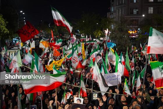 گزارش تصویری | سی‌ونهمین شب شکوه حضور مردم در خیابان‌های مشهد ۲