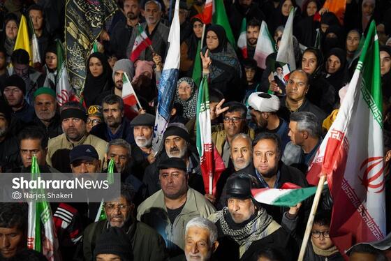 گزارش تصویری | سی‌ونهمین شب شکوه حضور مردم در خیابان‌های مشهد ۲