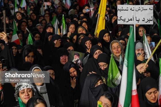 گزارش تصویری | سی‌ونهمین شب شکوه حضور مردم در خیابان‌های مشهد ۲