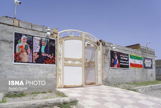گزارش تصویری | میناب؛ چهلمین روز شهادت دانش‌آموزان مدرسه شجره طیبه