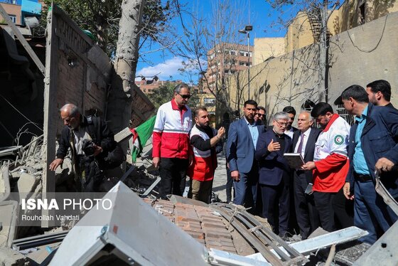 گزارش تصویری | بازدید فرستاده ویژه دبیرکل سازمان ملل از مناطق آسیب دیده از تجاوز آمریکایی - صهیونیستی