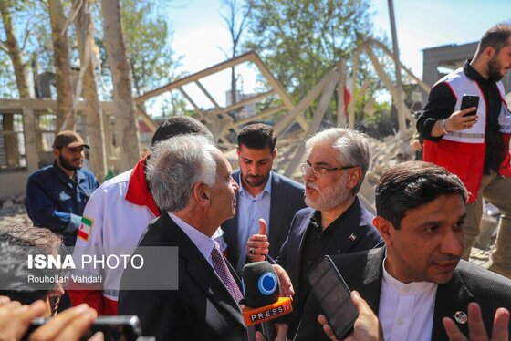 گزارش تصویری | بازدید فرستاده ویژه دبیرکل سازمان ملل از مناطق آسیب دیده از تجاوز آمریکایی - صهیونیستی