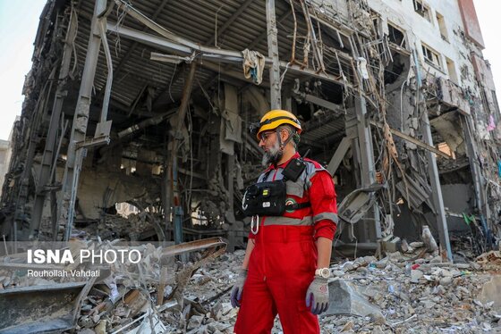 گزارش تصویری | بازدید فرستاده ویژه دبیرکل سازمان ملل از مناطق آسیب دیده از تجاوز آمریکایی - صهیونیستی