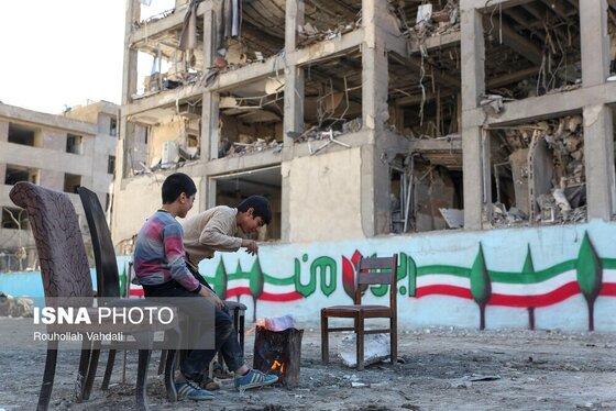 گزارش تصویری | بازدید فرستاده ویژه دبیرکل سازمان ملل از مناطق آسیب دیده از تجاوز آمریکایی - صهیونیستی