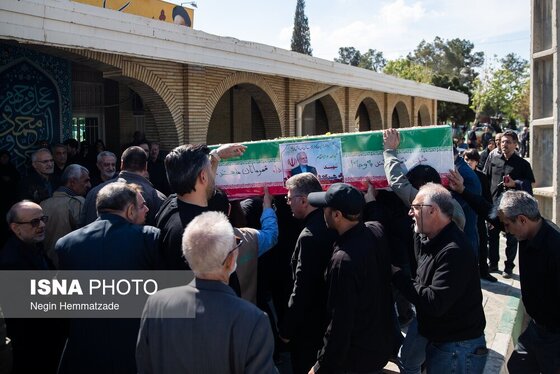 گزارش تصویری | مراسم خاکسپاری پیکر شهید کمال خرازی