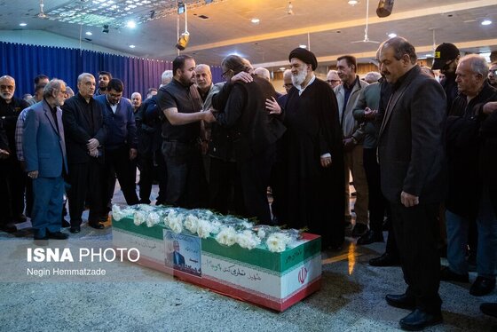 گزارش تصویری | مراسم خاکسپاری پیکر شهید کمال خرازی