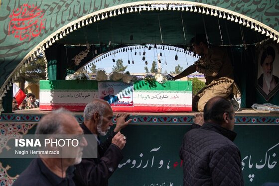 گزارش تصویری | مراسم خاکسپاری پیکر شهید کمال خرازی