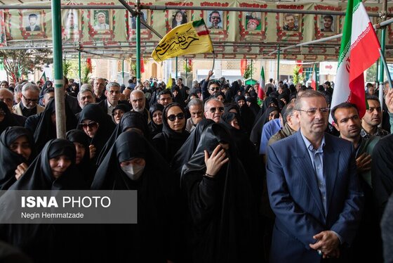 گزارش تصویری | مراسم خاکسپاری پیکر شهید کمال خرازی