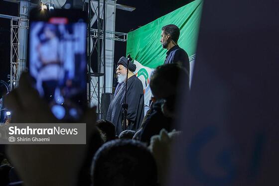 گزارش تصویری | چهل و یکمین شب حضور حماسی مردم مشهد