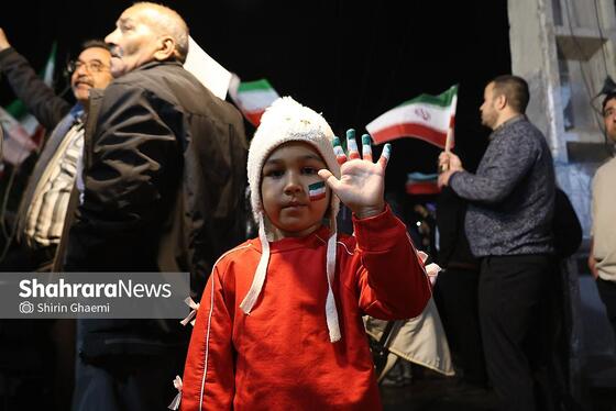 گزارش تصویری | چهل و یکمین شب حضور حماسی مردم مشهد