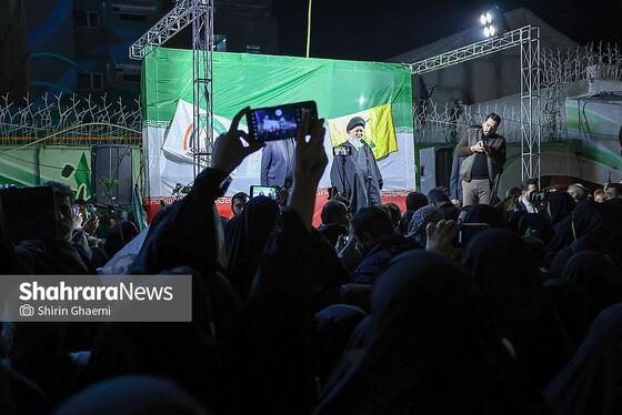 گزارش تصویری | چهل و یکمین شب حضور حماسی مردم مشهد