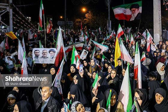 گزارش تصویری | چهل و یکمین شب حضور حماسی مردم مشهد