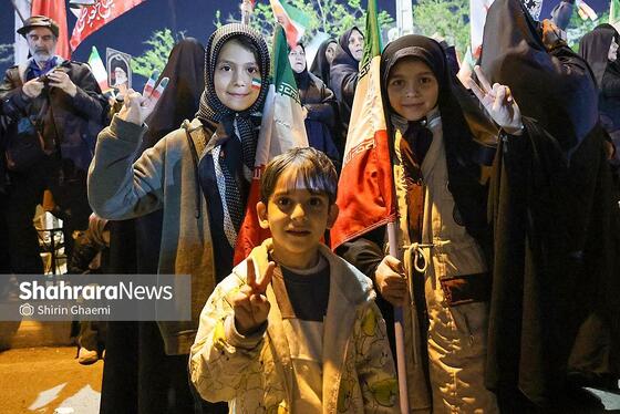 گزارش تصویری | چهل و یکمین شب حضور حماسی مردم مشهد