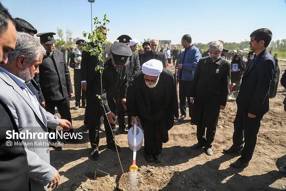 گزارش تصویری | پویش ملی نهال امید با حضور تولیت آستان قدس رضوی