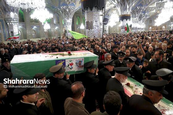 گزارش تصویری |  وداع با پیکر مطهر ۵ شهید خراسانی حمله آمریکایی-صهیونی در حرم مطهر رضوی