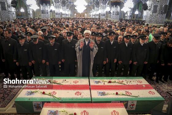 گزارش تصویری |  وداع با پیکر مطهر ۵ شهید خراسانی حمله آمریکایی-صهیونی در حرم مطهر رضوی